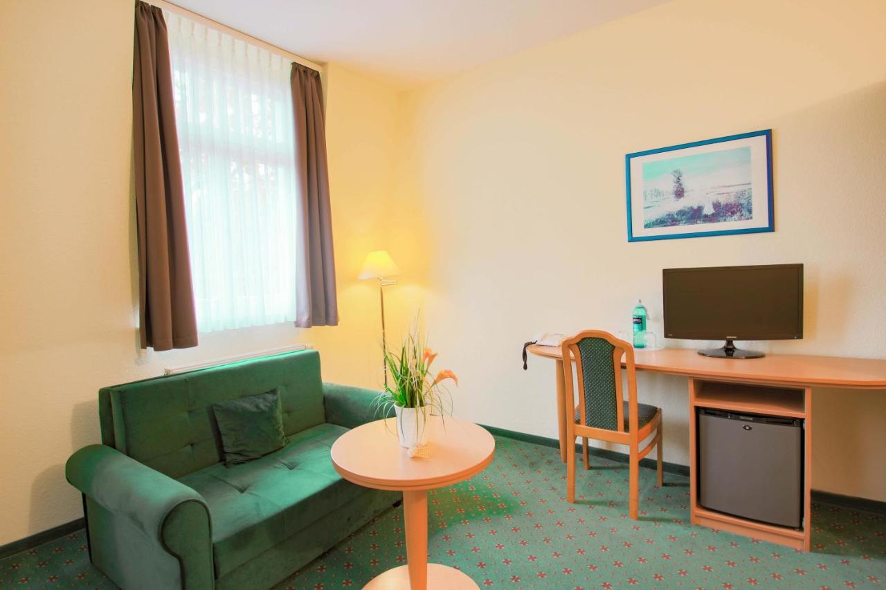 Ferien Hotel Villa Suedharz Sülzhayn Exteriör bild