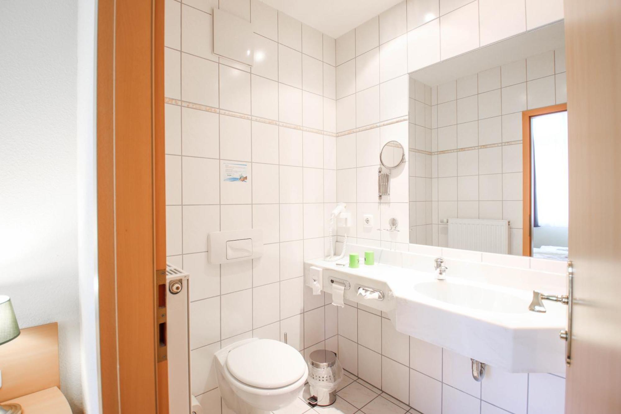 Ferien Hotel Villa Suedharz Sülzhayn Rum bild