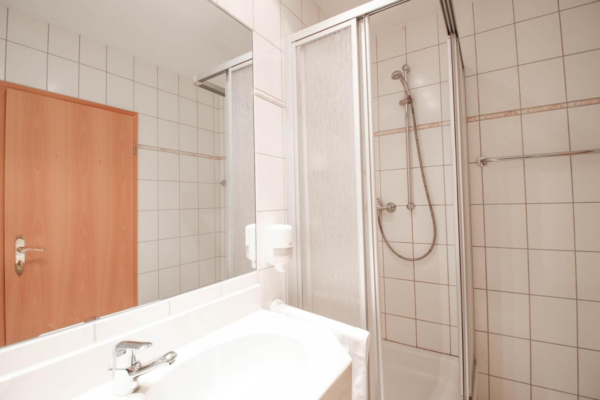 Ferien Hotel Villa Suedharz Sülzhayn Rum bild