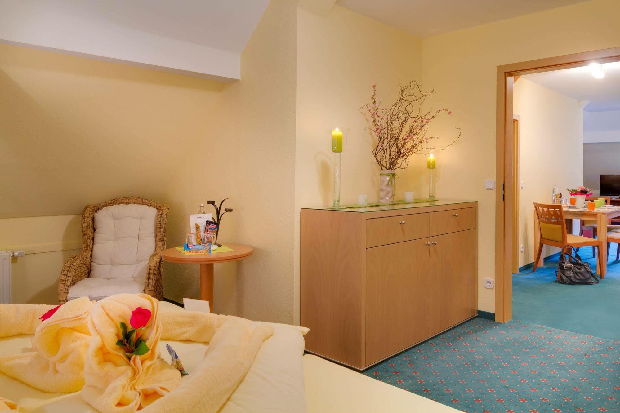 Ferien Hotel Villa Suedharz Sülzhayn Exteriör bild